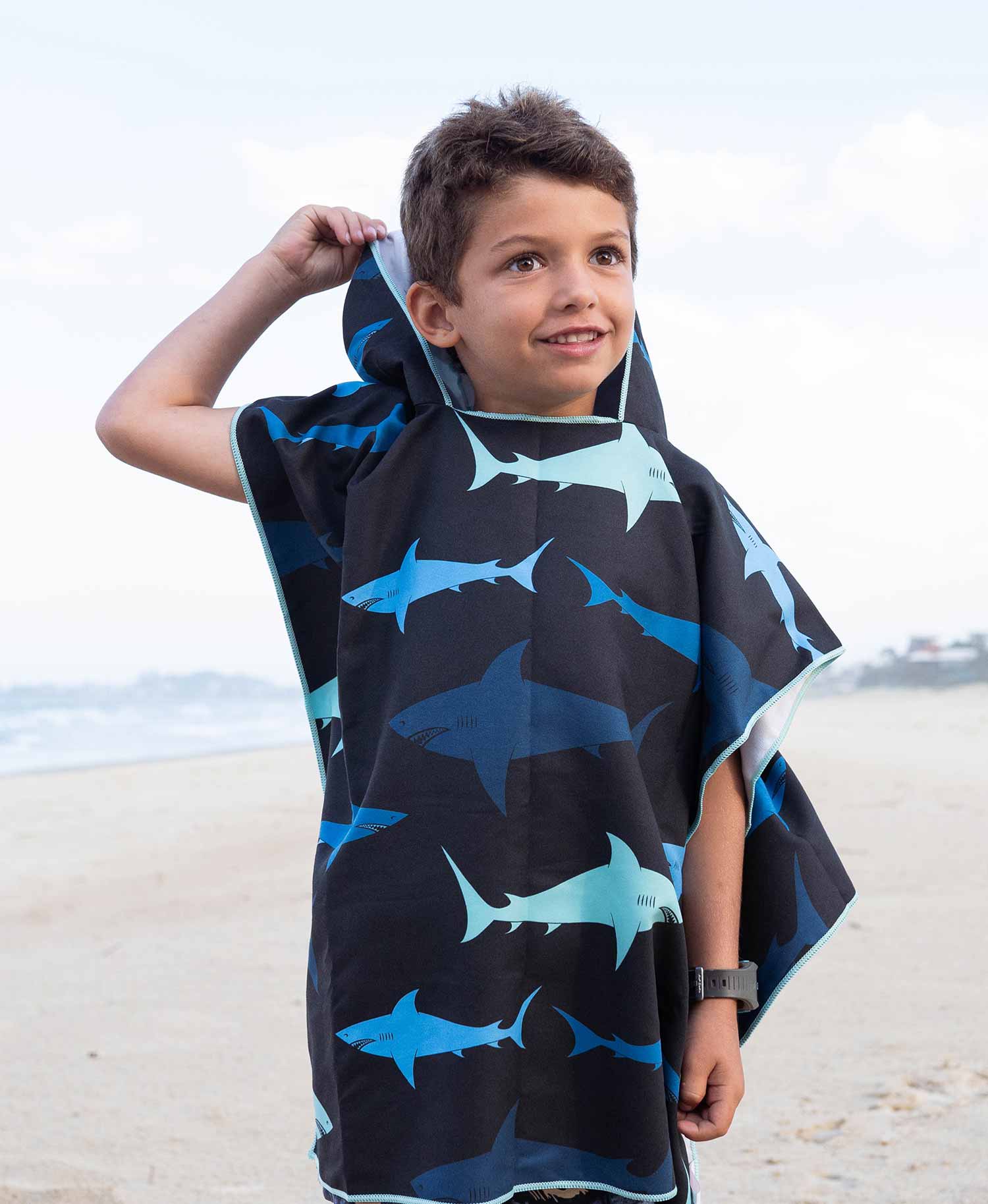 COTTON BEACH SAND FREE YOUTH HOODED PONCHO - Image 4