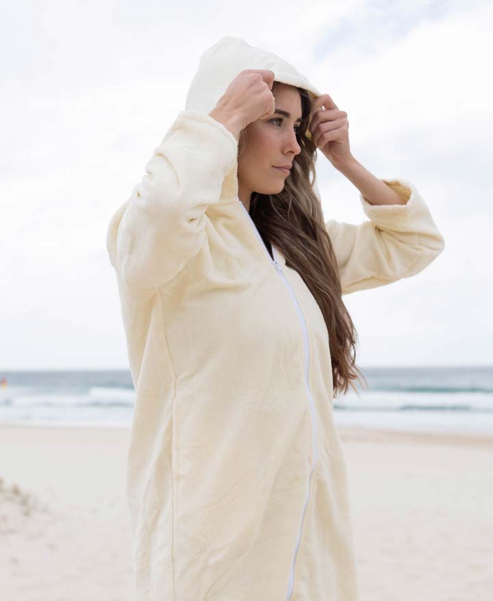 RETRO GROOVE ADULT ZIP TOWEL PONCHO - Image 3